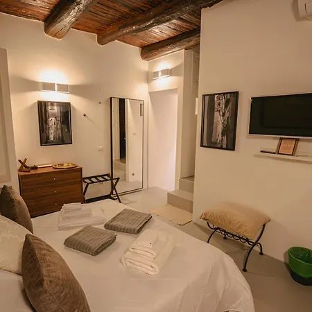 Lubea - Vinto House Collections * Salerno